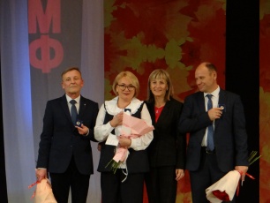 В честь Дня учителя в Кудымкаре состоялась торжественная церемония чествования лучших педагогов Кудымкарского округа