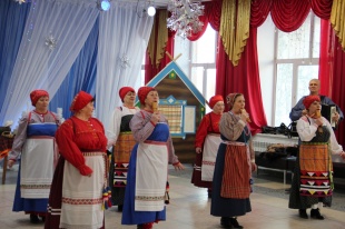В Культурно-Деловом Центре города Кудымкара прошла музыкально-обрядовая программа  «Василей рыт» 