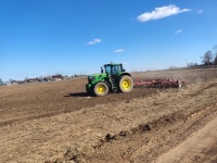 С 14 апреля Кудымкарском муниципальном округе стартовали весенние полевые работы