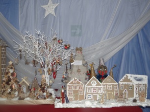 Приглашаем принять участие в ежегодной выставке «Новогодние фантазии»