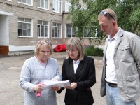 Глава Кудымкарского округа Наталья Сикорская в рамках рабочей поездки проверила ход выполнения работ на ряде объектов благоустройства