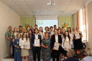 В Кудымкарском округе состоялась церемония чествования выпускников, достигших высоких результатов в обучении