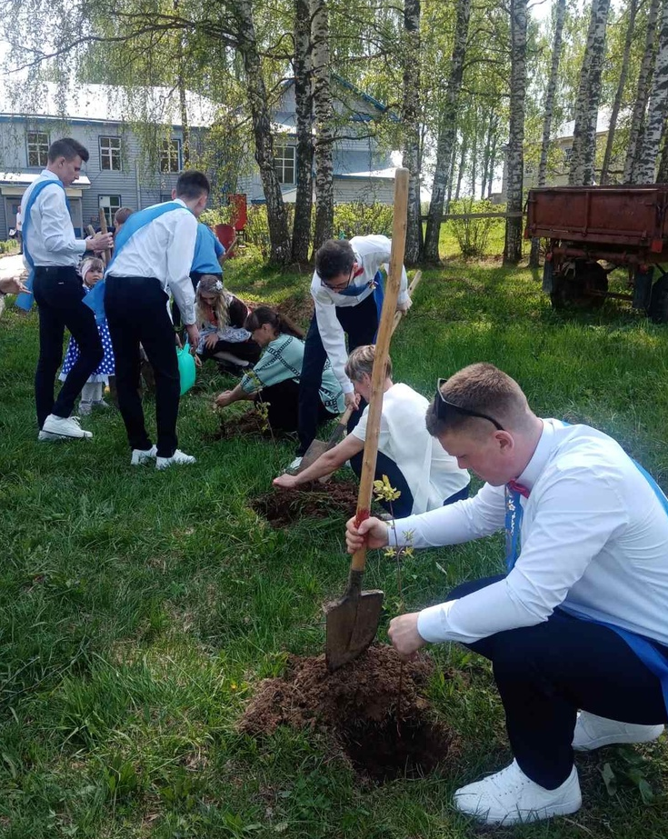 В акции «Сад Памяти» приняли участие школьники и педагоги Кудымкарского округа