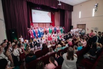 В Пешнигорте состоялся гала-концерт открытого многожанрового фестиваля творчества «Ме радейта дона му», посвященный Году коми-пермяцкого языка и 100-летнему юбилею Коми-Пермяцкого округа