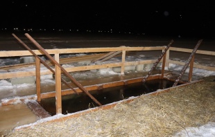 В Кудымкарском округе состоялись Крещенские купания 