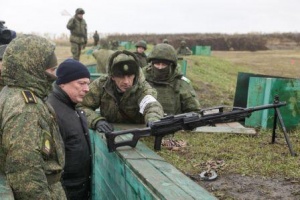 Заместитель полпреда Президента РФ в ПФО Игорь Паньшин инспектирует места боевой подготовки мобилизованных ПФО 