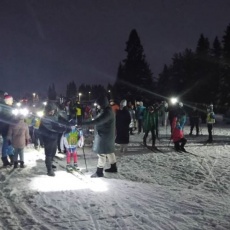 В Кудымкаре состоялась лыжная гонка с фонариками 