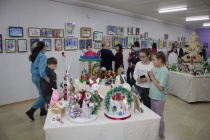 В Культурно-Деловом Центре города Кудымкара пройдет традиционная ежегодная выставка изобразительного и декоративно-прикладного творчества «Новогодние фантазии»