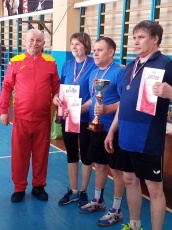 В Кудымкарском муниципальном округе состоялись соревнования по настольному теннису, посвященные Дню Космонавтики.