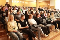 В Кудымкаре сотрудники полиции и общественники в рамках акции «Студенческий десант» встретились с учащимися среднего учебного заведения