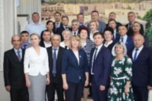 Поздравляем старших коллег с 1 местом 