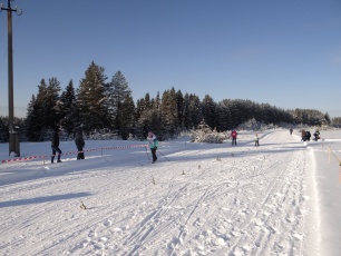 В период проведения лыжной трассы просим воздержаться от посещения лыжной трассы