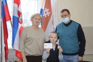 В администрации города Кудымкара состоялось вручение знаков отличия ГТО  