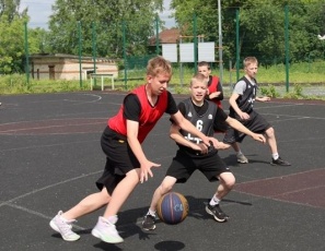 В Кудымкаре в День города пройдут открытые соревнования по стритболу 3х3 «Баскетбольная жара-2025» 0+