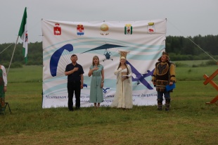 Сегодня в городе Кудымкаре начинаются уникальные и необычные соревнования – это Открытый Чемпионат Приволжского ФО и Чемпионат Пермского края по спорту сверхлегкой авиации.