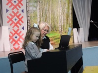 21 ноября в малом зале Культурно-Делового Центра состоялась Музыкальная гостиная «Со мною вместе Родина и Мама»