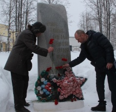  15 февраля в России — День памяти воинов-интернационалистов.
