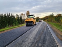 В Кудымкарском округе идет ремонт одной из самых длинных по протяженности дорог – Кудымкар-Ошиб