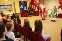 В Кудымкарском муниципальном округе полицейские вручили подарки воспитанникам Центра помощи детям