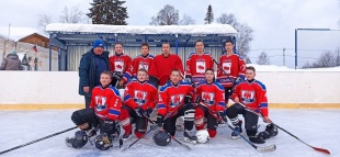 В Новогодние каникулы кудымкарские хоккеисты провели две игры