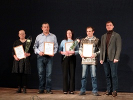 Чествуем тех, кто кормит страну!