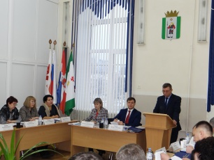 Проект решения о трехлетнем бюджете Кудымкарского муниципального округа прошел первое чтение