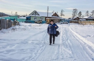 Почтальоны доставляют пенсии и почту жителям Пермского края в установленные сроки, несмотря на морозы